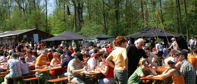 1. Maifest